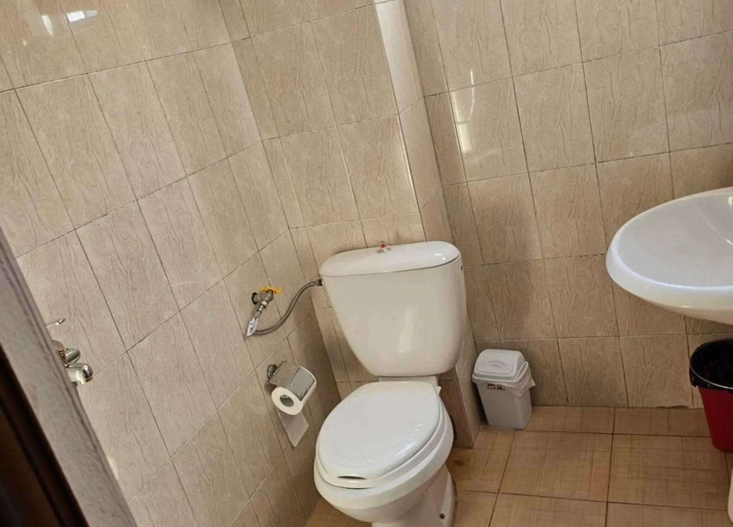 Vasilika Rooms Saranda Hotel kapsułowy
