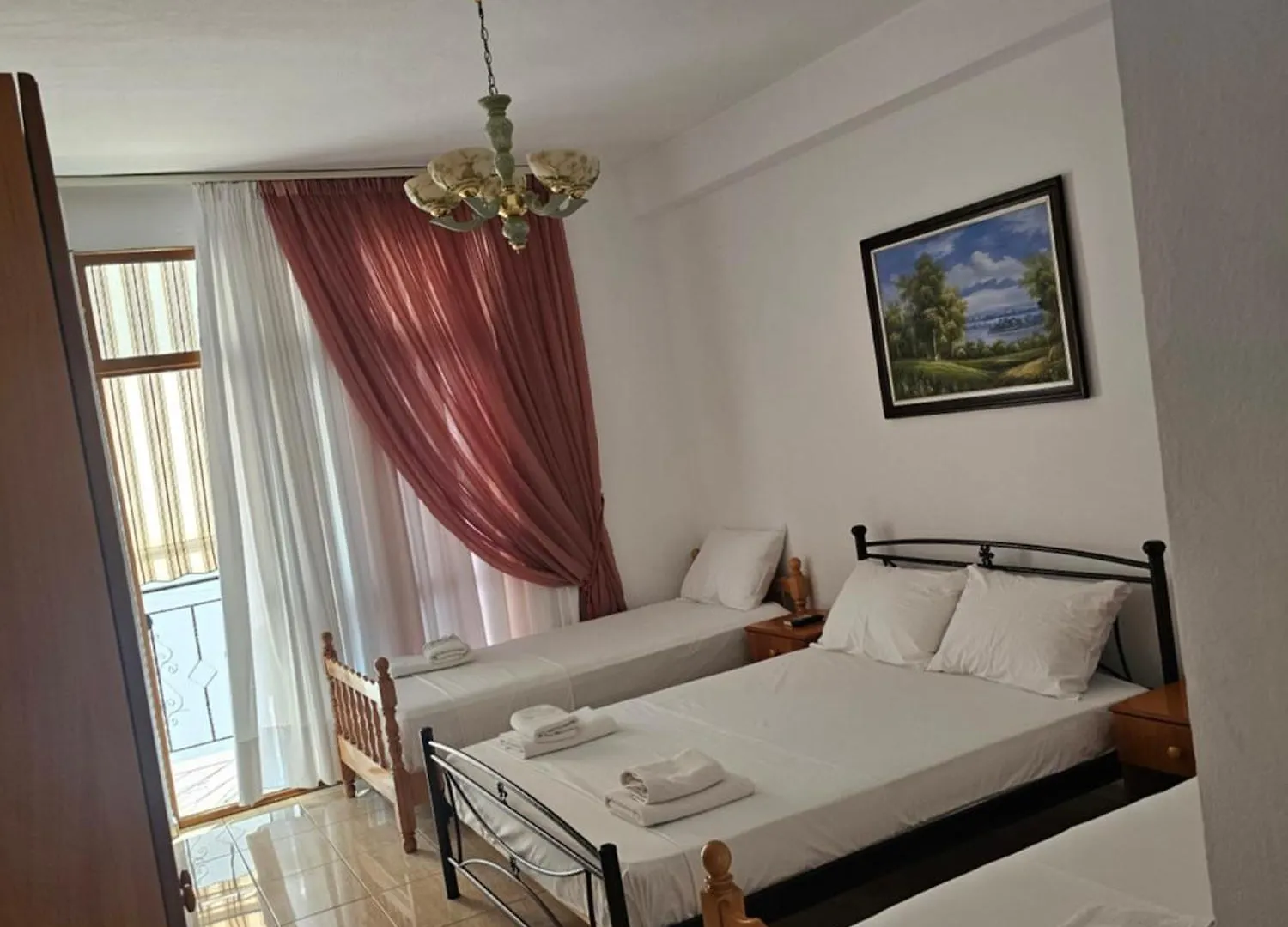 Vasilika Rooms Saranda Albania